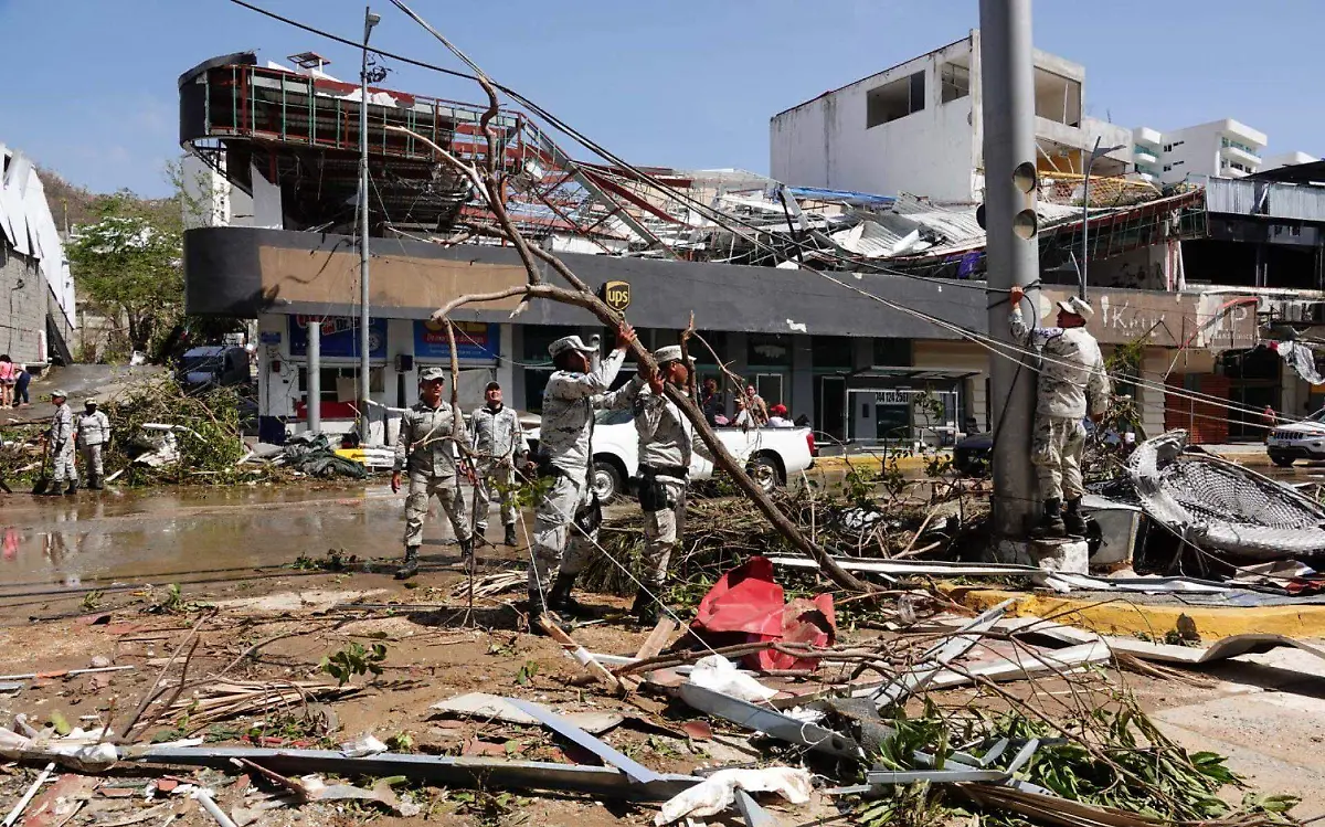 953529_Conato de incendio y ejercito Acapulco-5_web